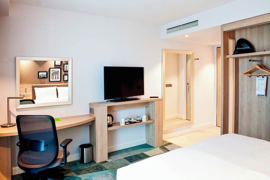 BER_86313_Hampton_by_Hilton_Berlin_City_East_Side_Gallery_0923_22.jpg