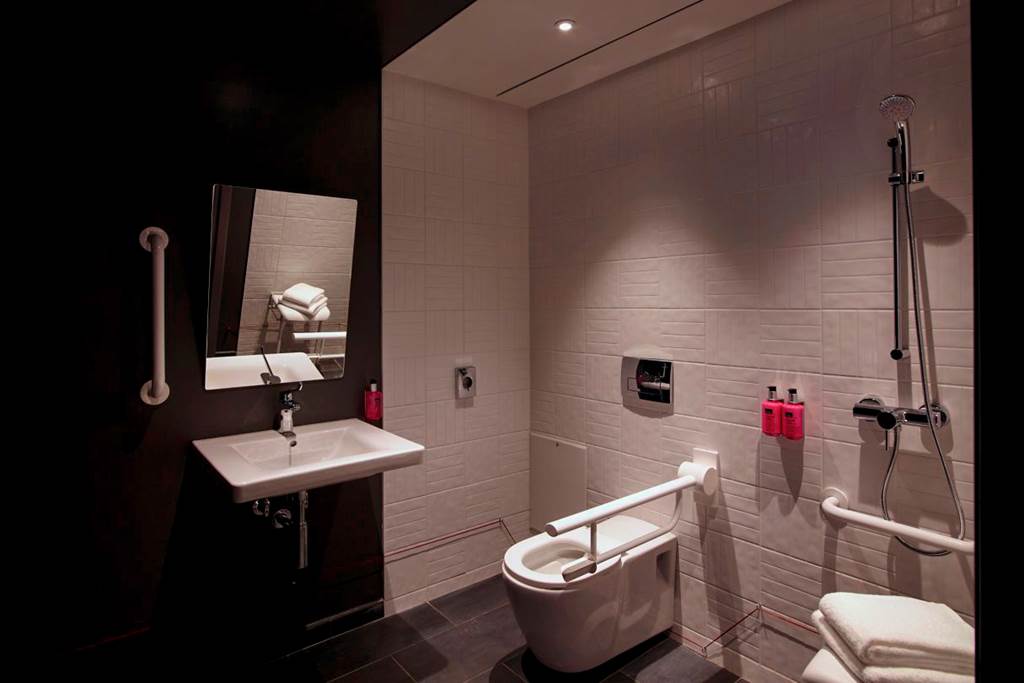 ATH_84000_Moxy_Athens_City_0822_19.jpg