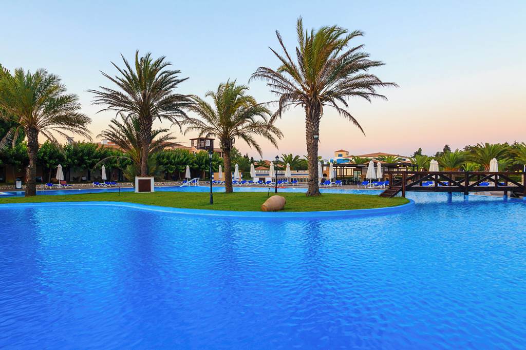 KLX_81339_Aldemar_Olympian_Village_0323_02.jpg