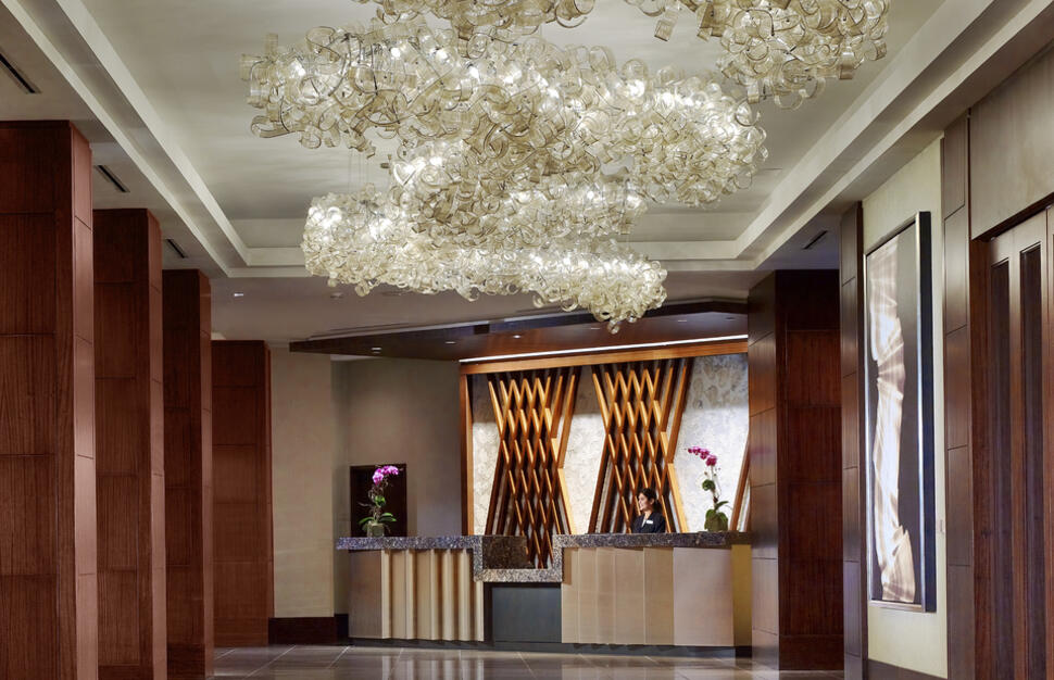 Royal-Sonesta-Houston-3.jpg