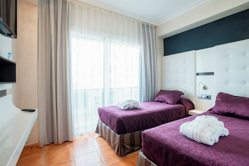 PMI_633_Marina_Portals_Hotel_0723_09.jpg