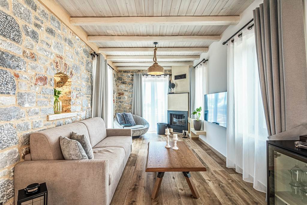 KLX_88026_Villa_Mare_0824_03.jpg