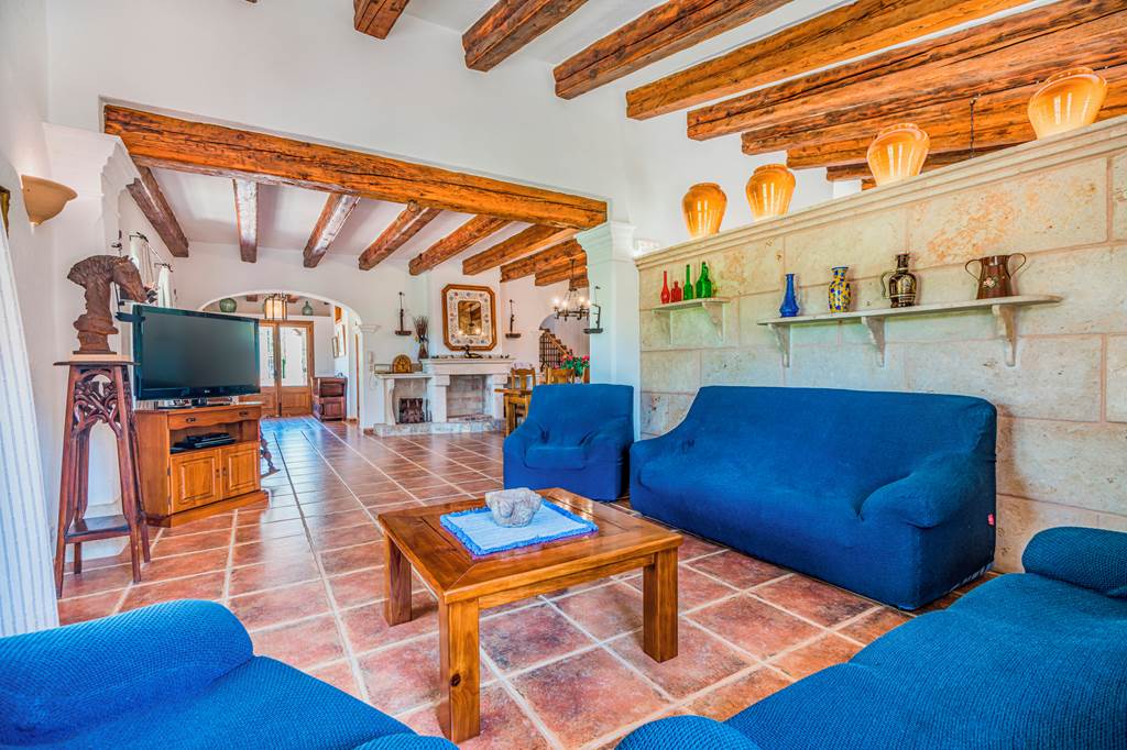 PMI_86262_Villa_Toni_Mosca_1023_02.jpg