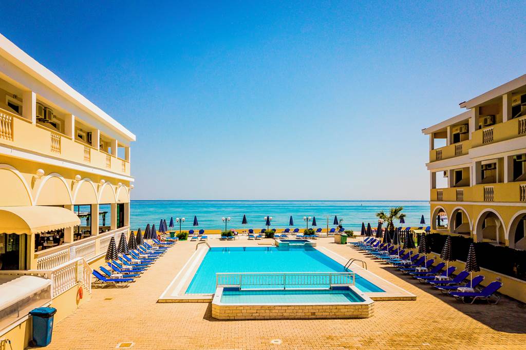 ZTH_81232_Konstantin_Beach_Hotel_0822_08.jpg