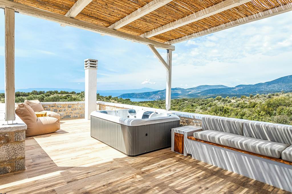 KLX_88026_Villa_Mare_0824_01.jpg