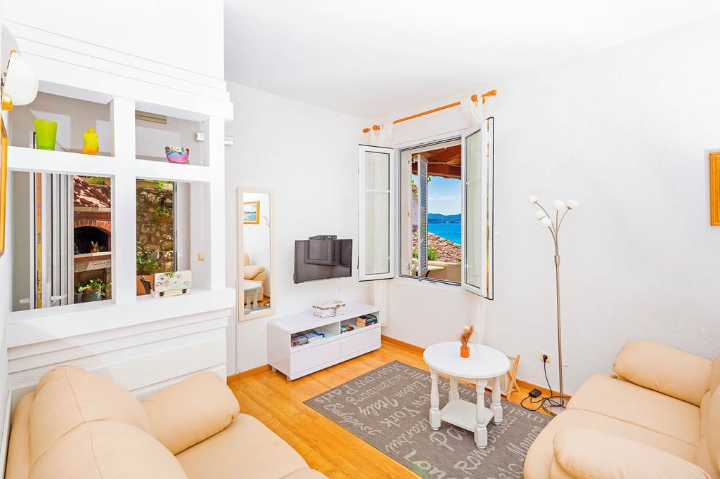 DBV_80131_Villa_New_York_0219_10.jpg