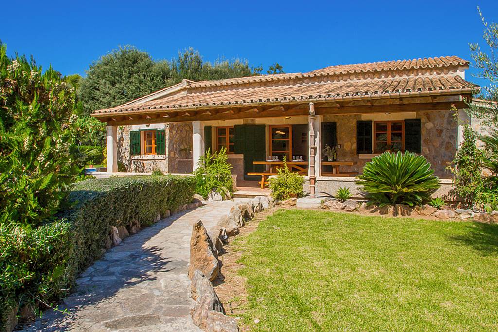PMI_86058_Villa_Can_Torres_0923_03.jpg