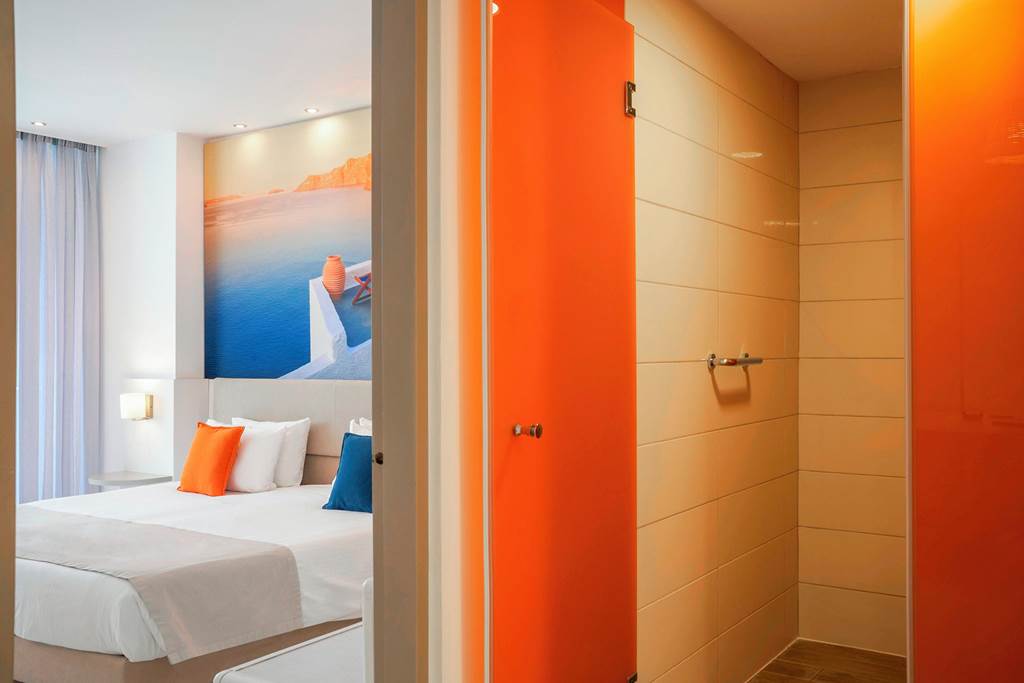 RHO_85772_Epsilon_Hotel_Apartments_0823_26.jpg