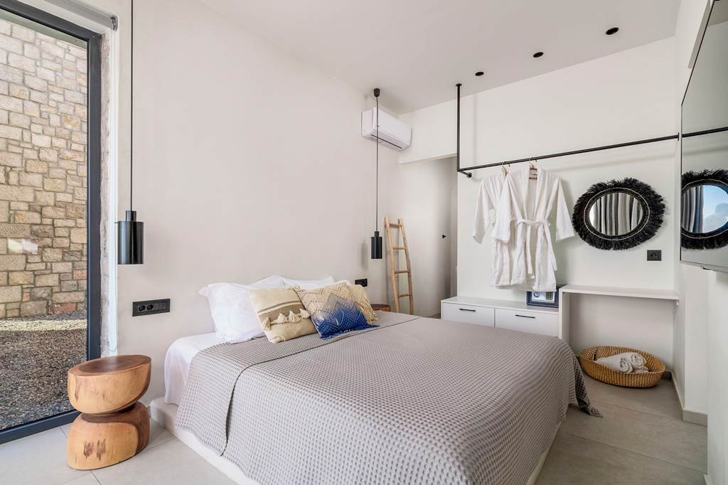 RHO_84141_Lido_White_Villa_0225_10.jpg