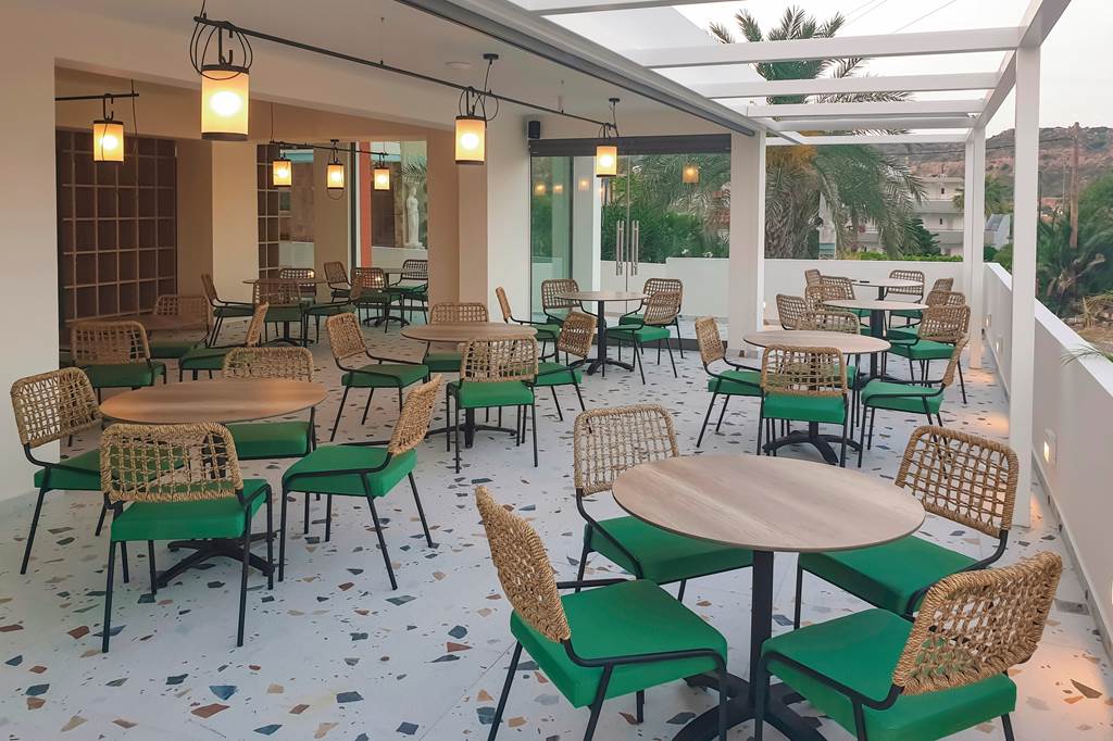 RHO_80929_Mazoren_Art_Hotel_0719_06.jpg