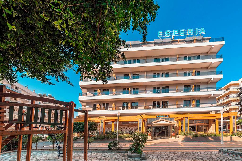 RHO_85776_Esperia_City_Hotel_0823_13.jpg