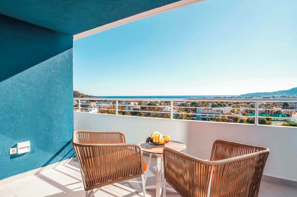 RHO_80929_Mazoren_Art_Hotel_0423_29.jpg