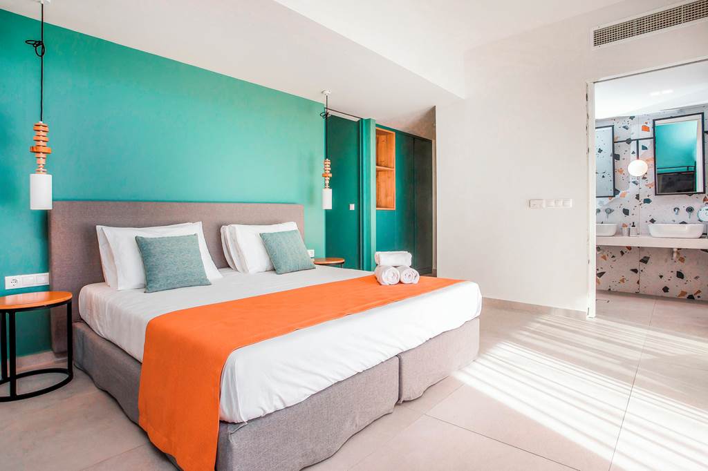 RHO_80929_Mazoren_Art_Hotel_0423_27.jpg