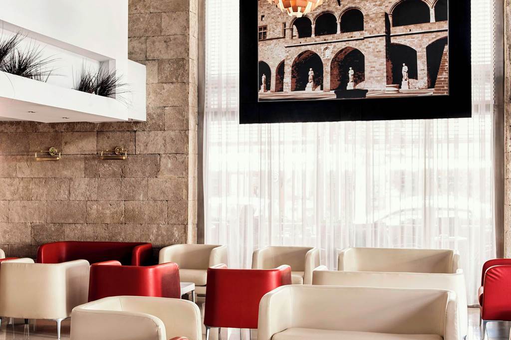 RHO_85776_Esperia_City_Hotel_0823_19.jpg