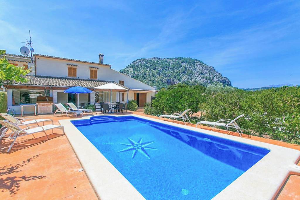 PMI_86911_Villa_Can_Tomeu_0124_10.jpg