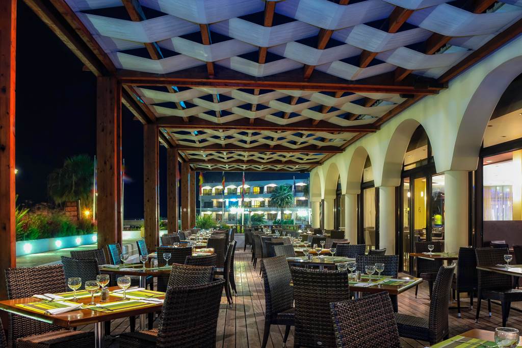 RHO_83493_Hotel_Cosmopolitan_affiliated_by_Melia_1221_07.jpg