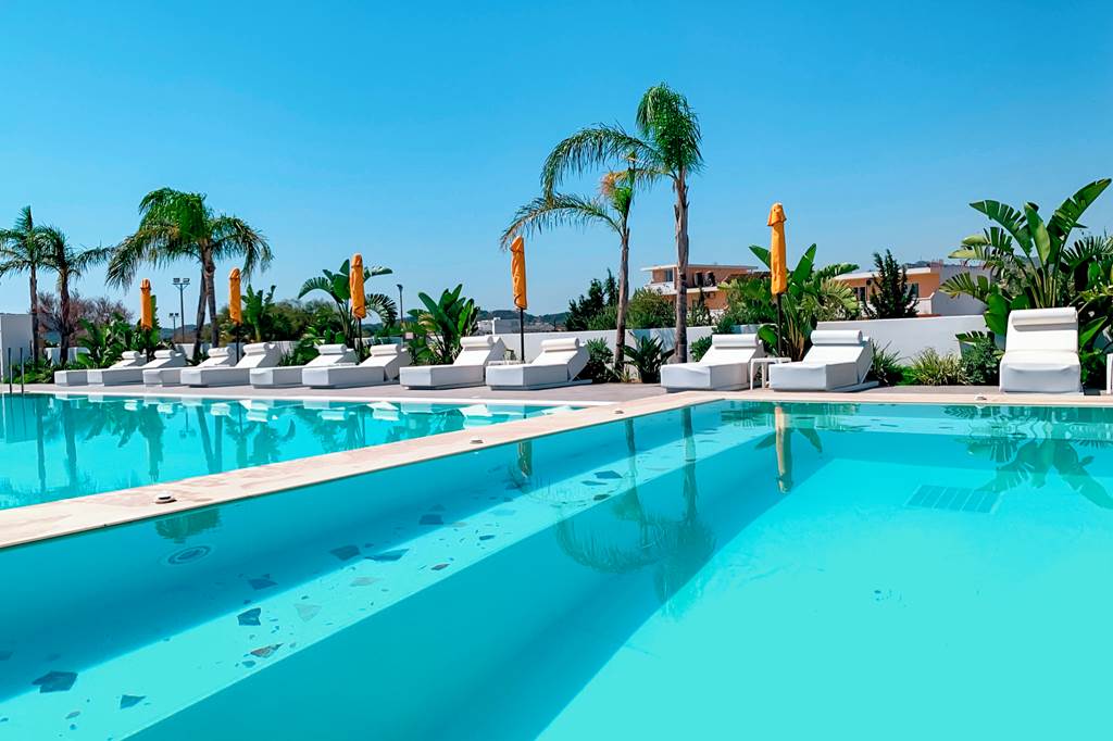 RHO_80929_Mazoren_Art_Hotel_0621_02.jpg