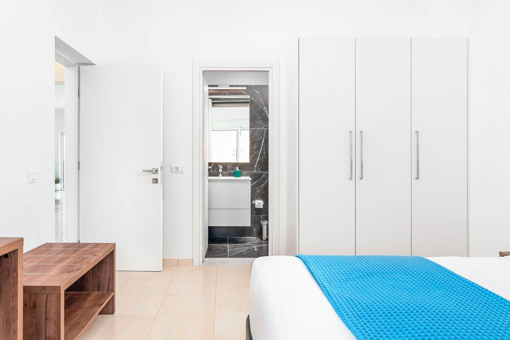 RHO_88868_Villa_Zoe_Blu_Kalathos_0125_22.jpg