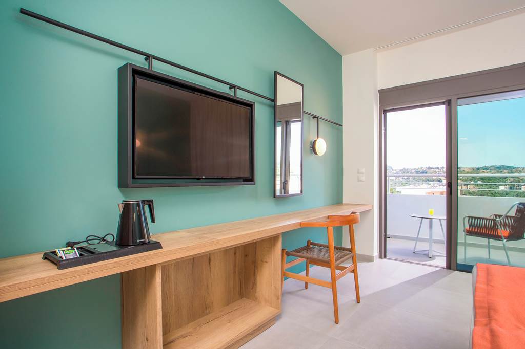 RHO_80929_Mazoren_Art_Hotel_0423_18.jpg