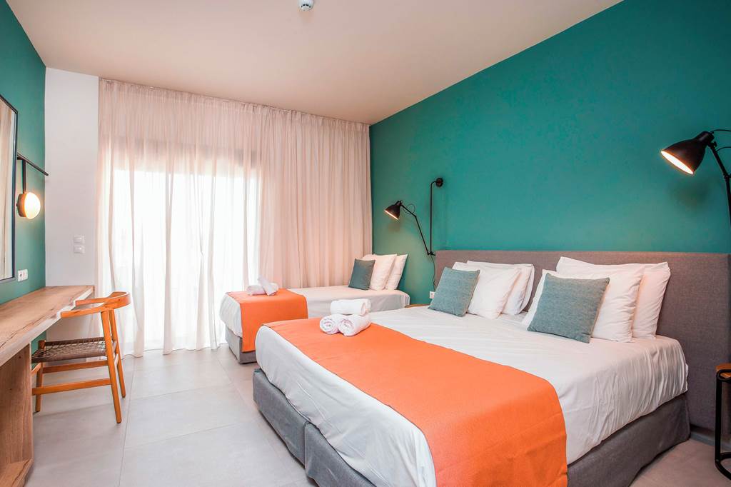RHO_80929_Mazoren_Art_Hotel_0423_33.jpg