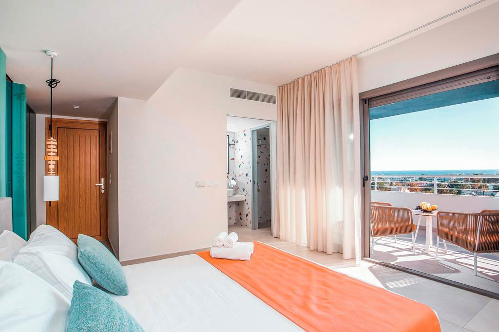 RHO_80929_Mazoren_Art_Hotel_0423_26.jpg