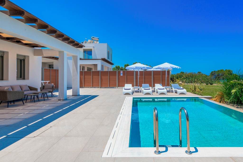 RHO_86458_Villa_Panaxia_Kohille_1123_03.jpg