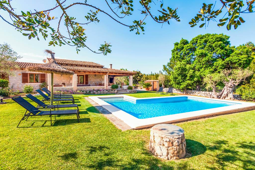 PMI_84693_Villa_Tatoli_Pollensa_1222_12.jpg