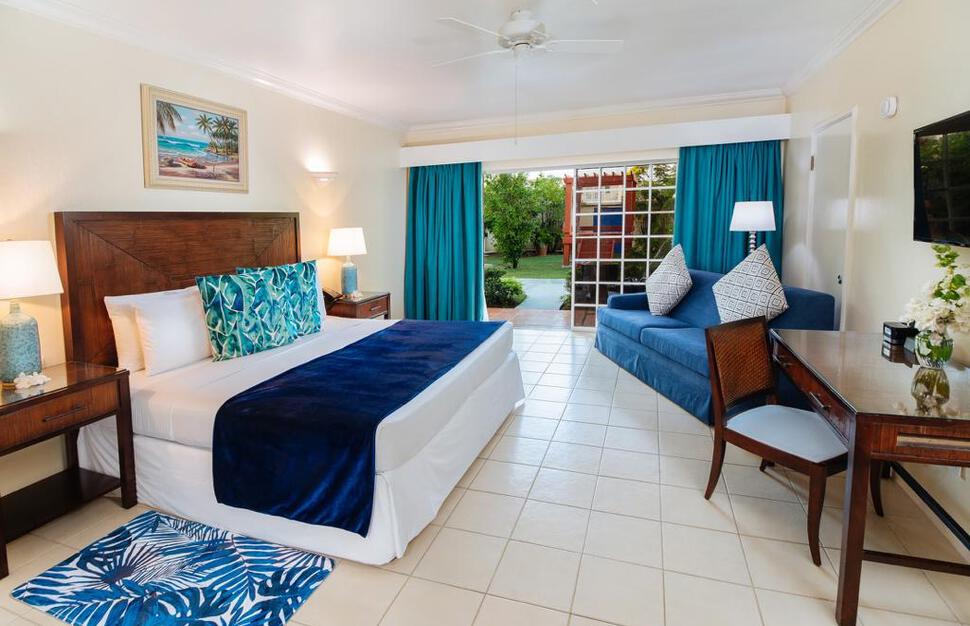 Bay-Gardens-Hotel-5.jpg