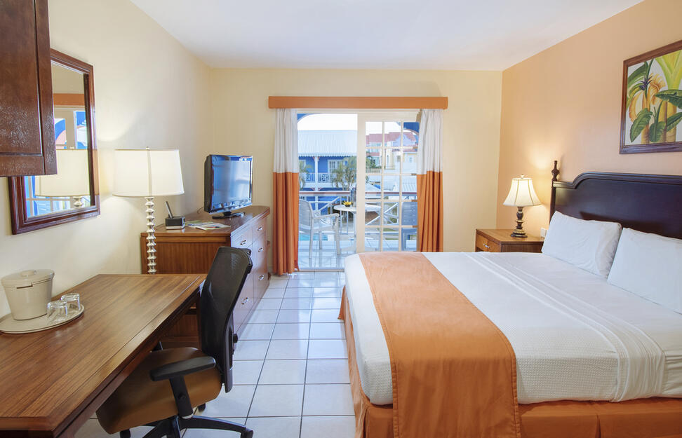 Bay-Gardens-Inn-2.jpg