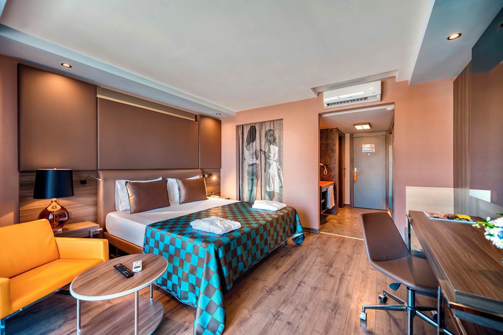 AYT_81430_Numa_Bay_Hotel_1220_22.jpg
