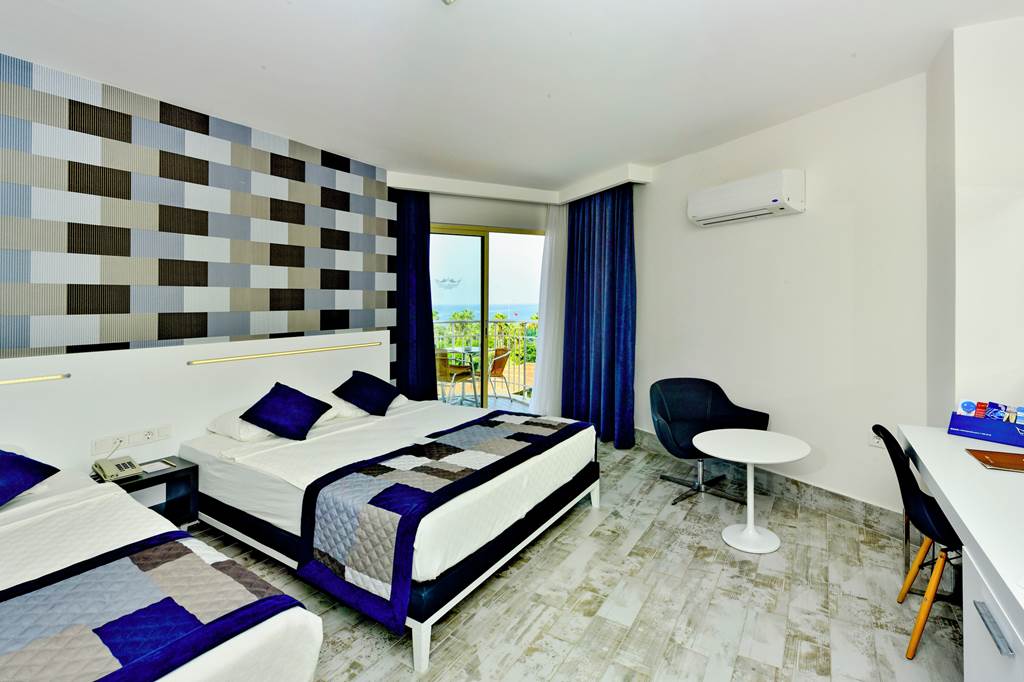 AYT_85744_White_City_Beach_Hotel_1024_05.jpg