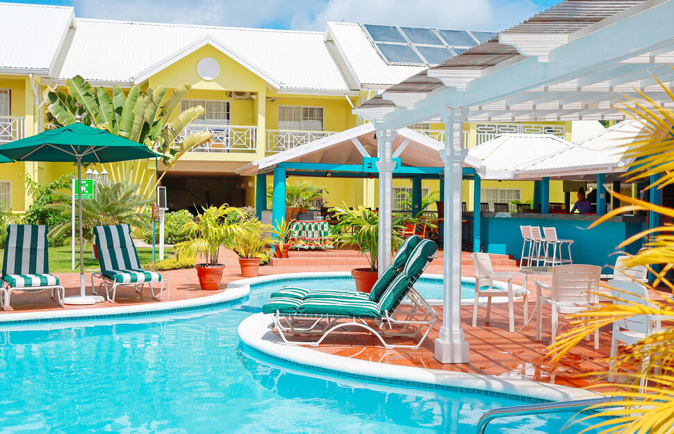 Bay-Gardens-Hotel-2.jpg