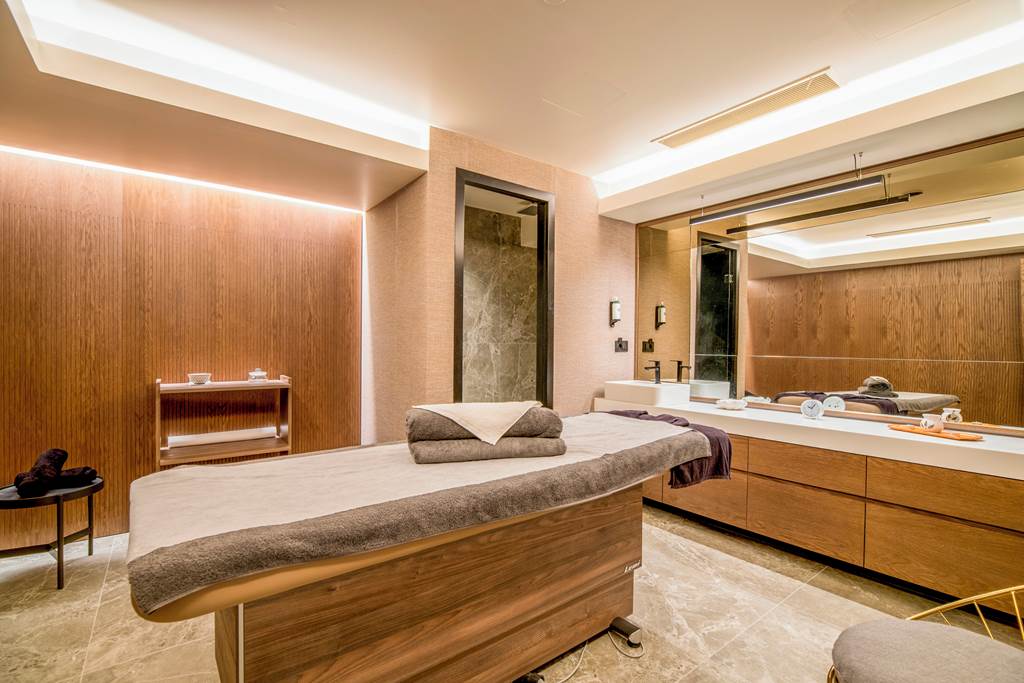 HER_84163_King_Minos_Retreat_Resort_&_Spa_0923_38.jpg