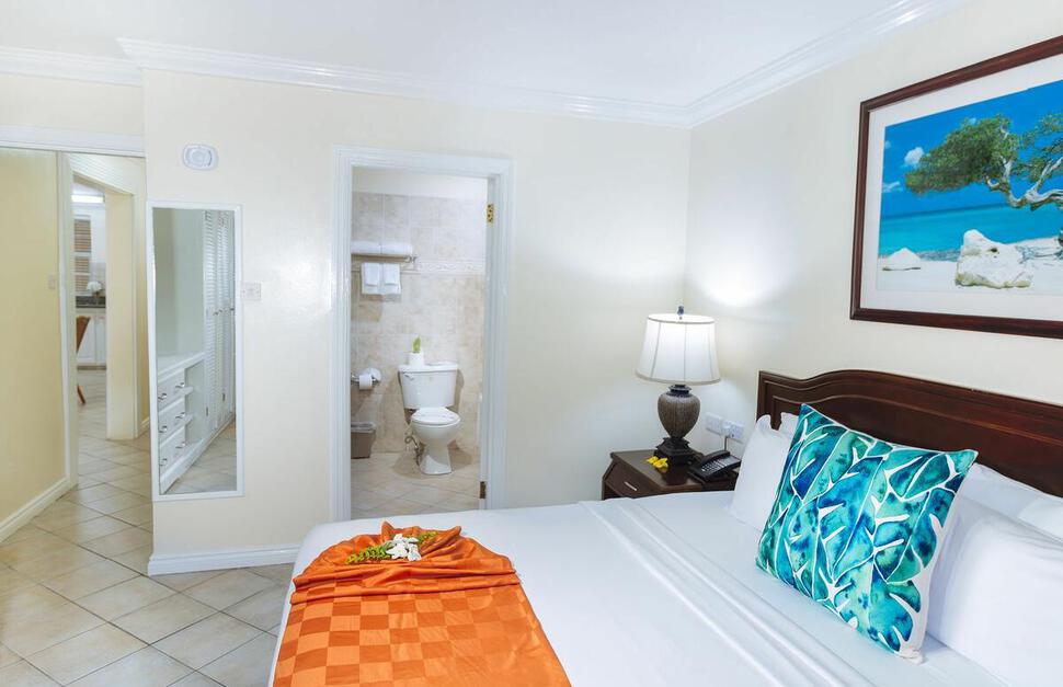 Bay-Gardens-Hotel-3.jpg