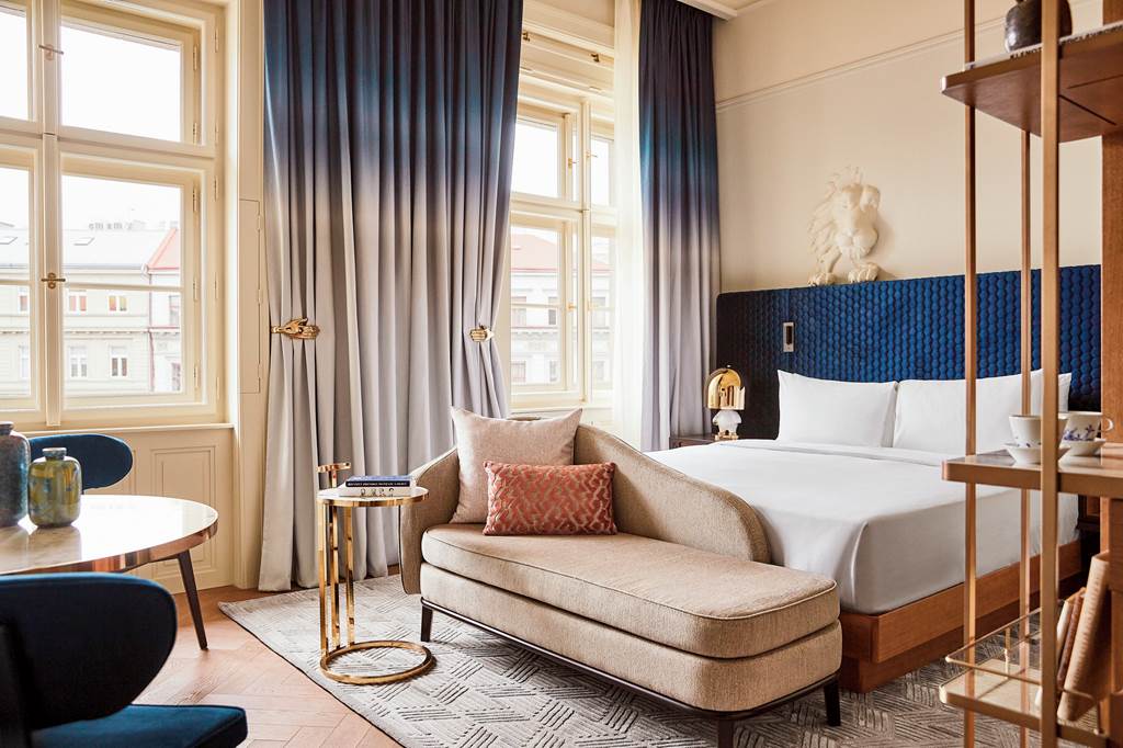 PRG_84880_Andaz_Prague_0123_04.jpg