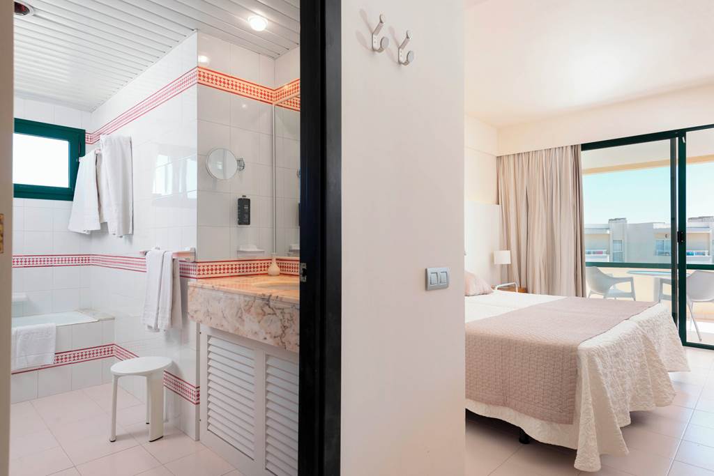 PMI_72712_Welikehotel_Marfil_Playa_0125_210.jpg