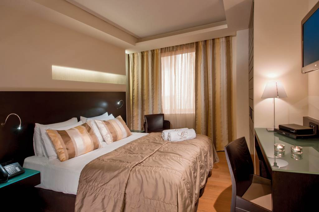 ATH_83536_O&B_Athens_Boutique_Hotel_0222_04.jpg