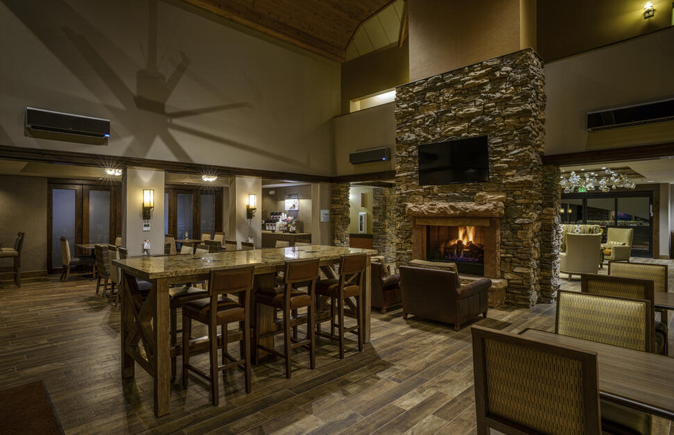 Holiday-Inn-Express-Springdale-Zion-National-Park-Area-4.jpg