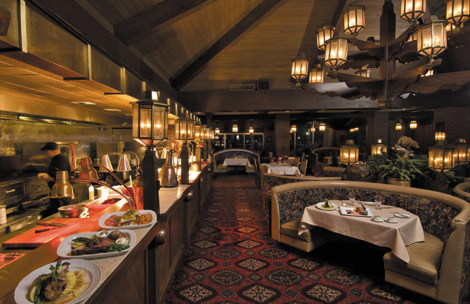 Little-America-Inn-3.jpg