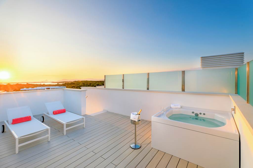IBZ_85971_Five_Flowers_Hotel_&_Spa_0124_02.jpg