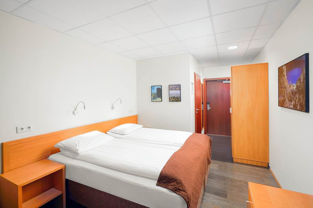 KEF_71192_Cabin_Hotel_0921_06.jpg
