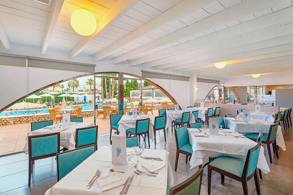 PMI_82462_Hipotels_Club_Mediterraneo_0324_07.jpg