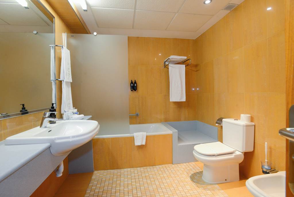 IBZ_382_Invisa_Hotel_La_Cala_1123_12.jpg