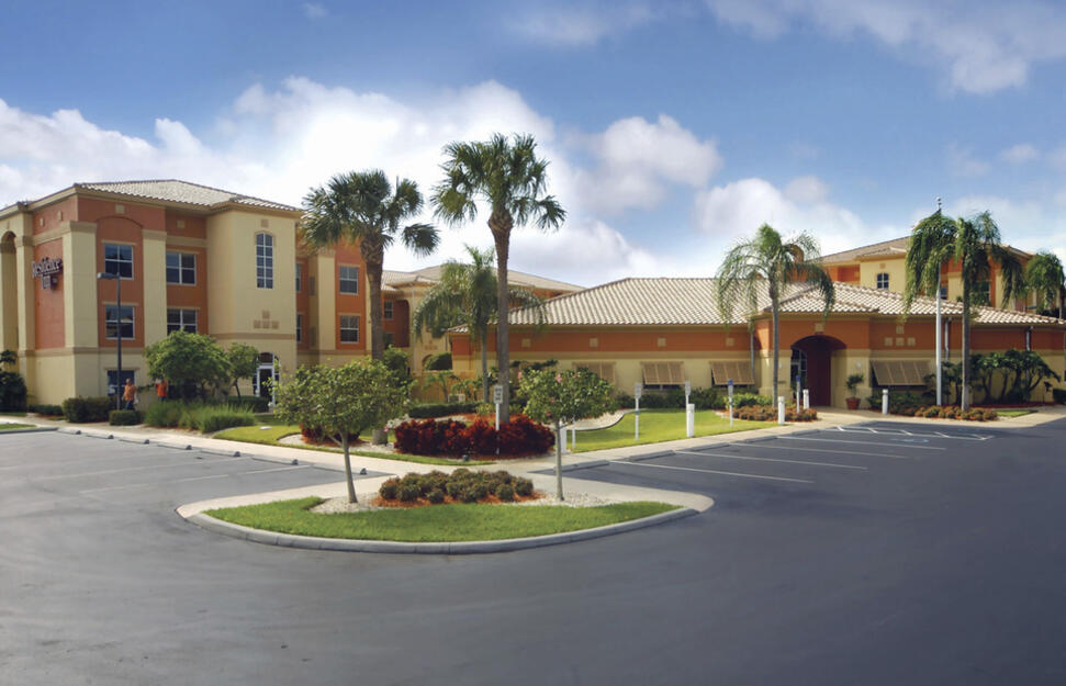 Residence-Inn-Naples-10.jpg