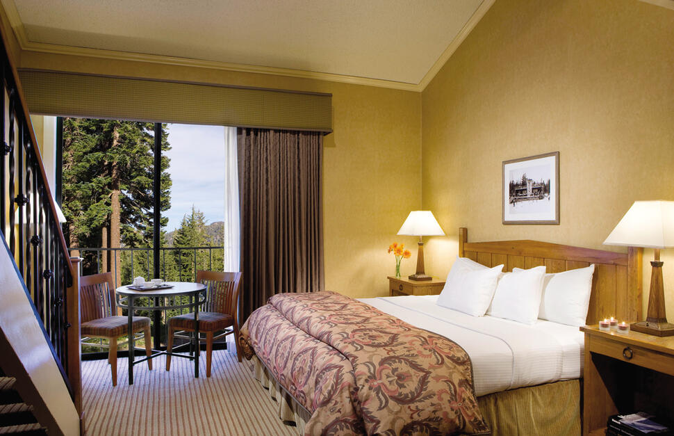 Mammoth-Mountain-Inn-1.jpg