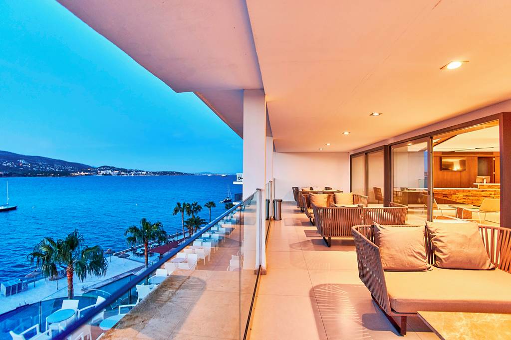 PMI_23_Leonardo_Royal_Hotel_Calvia_&_Suites_formerly_Alua_Hawaii_Mallorca_0423_38.jpg