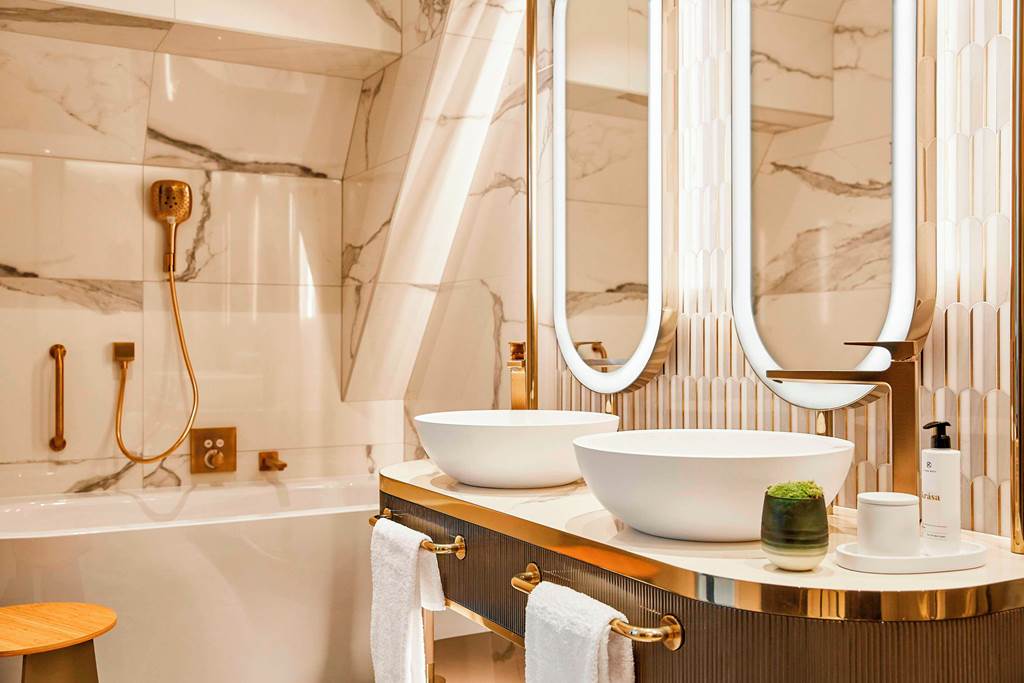 PRG_84880_Andaz_Prague_0223_05.jpg