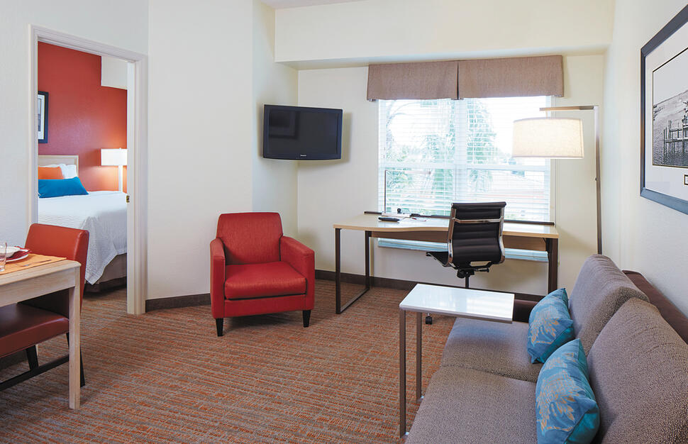 Residence-Inn-Naples-8.jpg