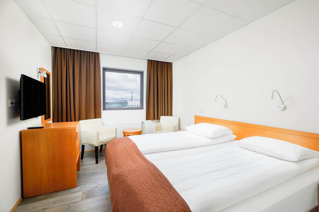 KEF_71192_Cabin_Hotel_0921_05.jpg