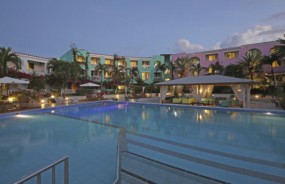Ocean-Point-Resort-Spa-24.jpg